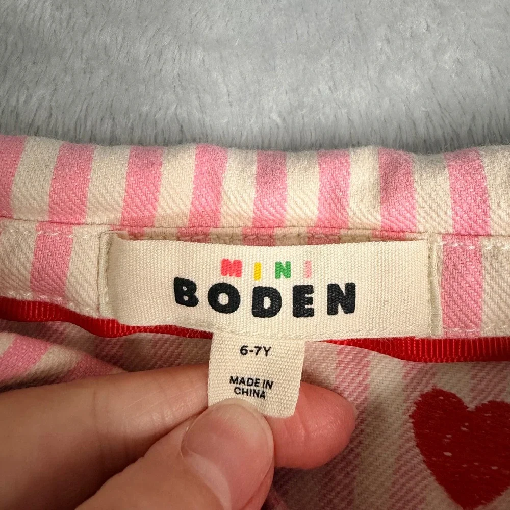 Mini Boden Girls Pink White Striped Red Heart Embroidered Denim Dress 6-7Y G5127